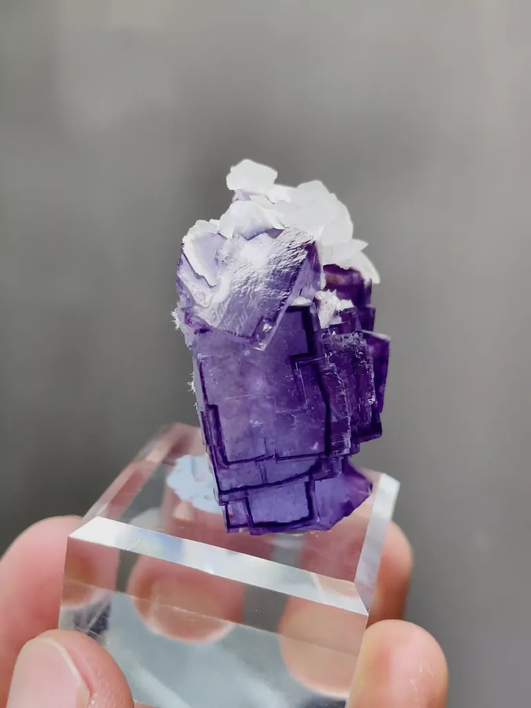 Natural Purple Fluorite comes from Yaogangxian,Hunan 35*20*30MM - image 3