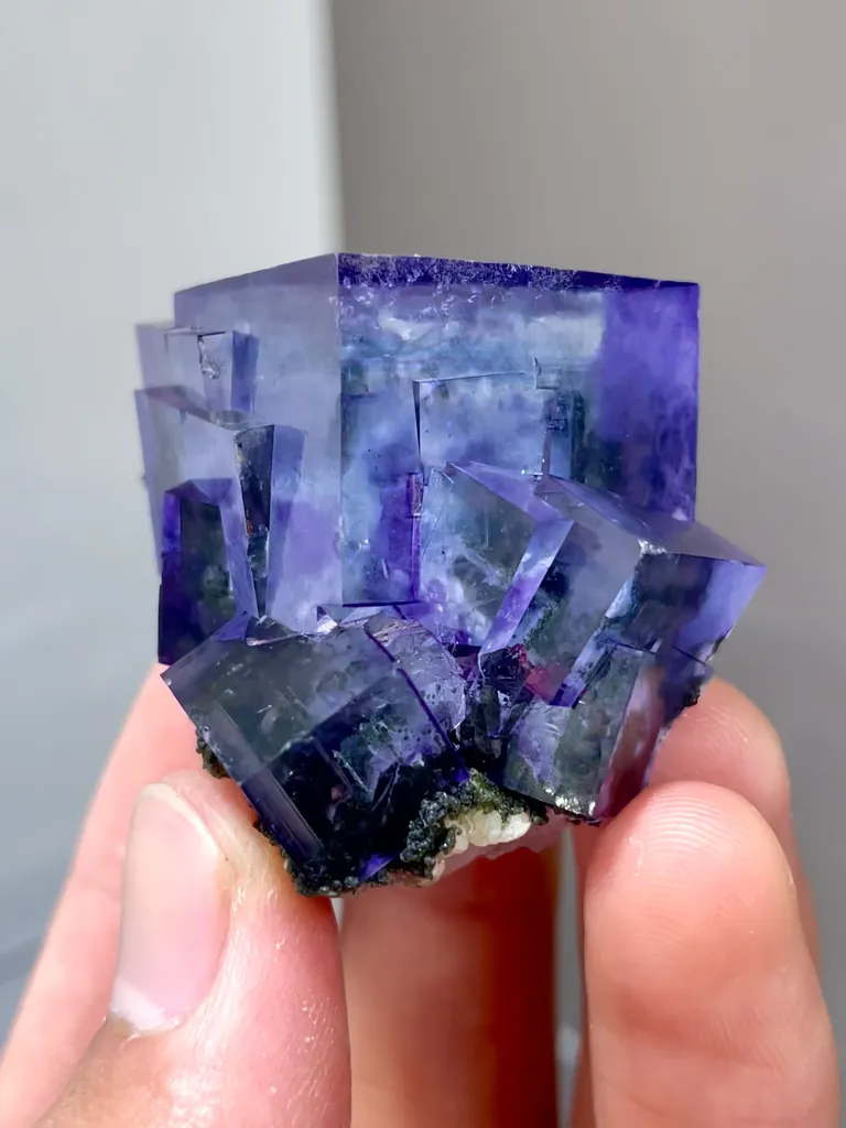 Natural Purple Fluorite comes from Yaogangxian,Hunan 40*30*30MM - image 3
