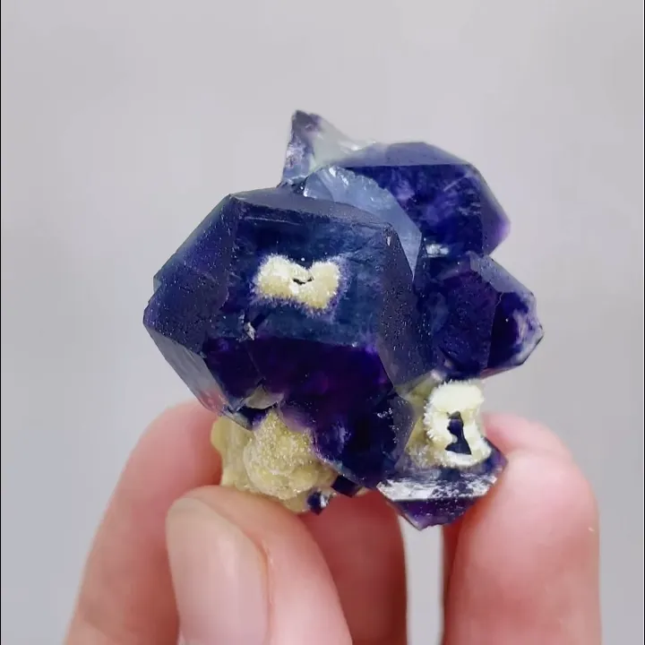 Natural Purple Fluorite & Mica, Mineral Specimen: Inner Mongolia,China (35*30*20mm) - image 4