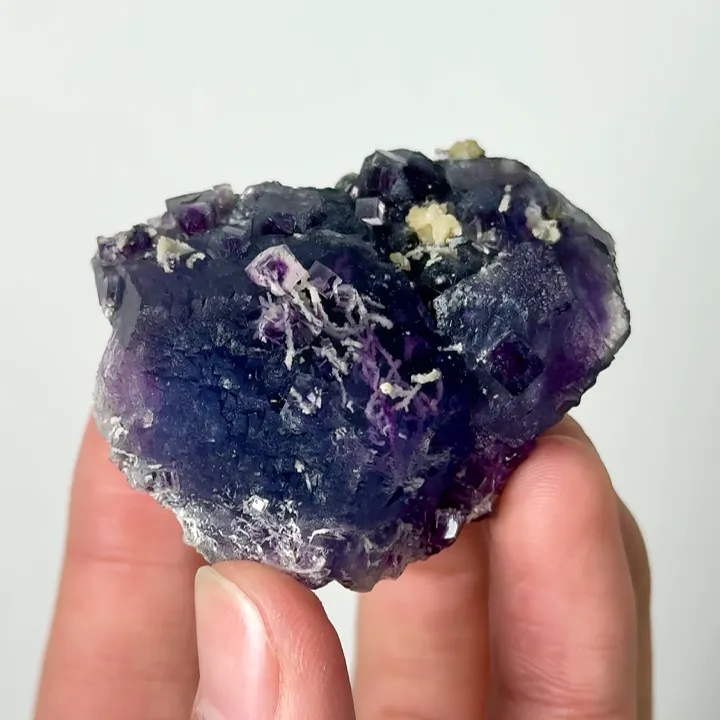 Natural Purple Fluorite, Mineral Specimen: Inner Mongolia,China (50*40*30MM) - image 3