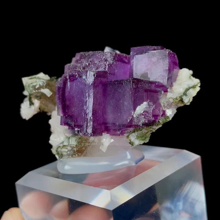 Natural Purple Fluorite, Mineral Specimen: Yaogangxian,Hunan (50*30*25MM) - image 3