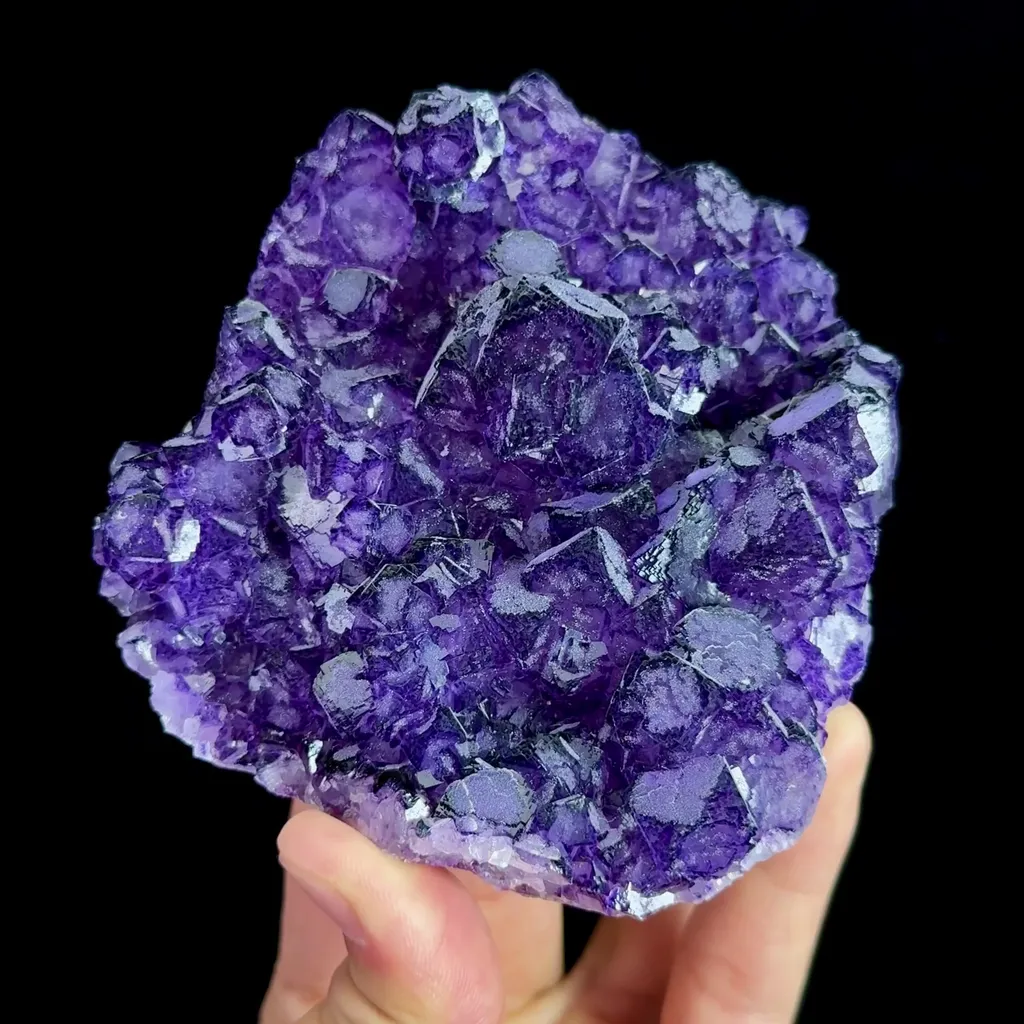 Natural Purple Fluorite Mineral Specimen,High Quality Specimen,HENAN,CHINA(107*98*40mm) image