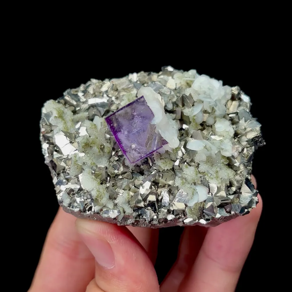 Natural Purple Fluorite Mineral Specimen,High Quality Specimen,YAO GANG XIAN,HUNAN,CHINA(66*54*32mm) - image 4