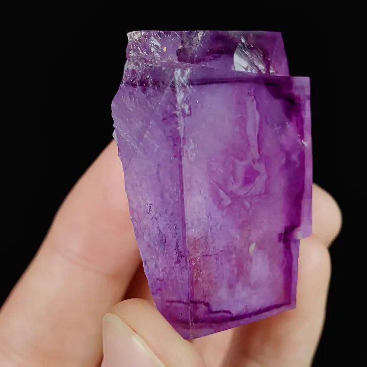 Natural Purple Fluorite, Mineral Specimen:Yaogangxian,Hunan (30*40*20MM) image