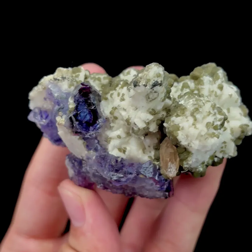Natural Purple Fluorite with Dolomite and Mica Mineral Specimen,High Quality Specimen,YUNXIAO,FUJIAN,CHINA(73*44*33mm) - image 3
