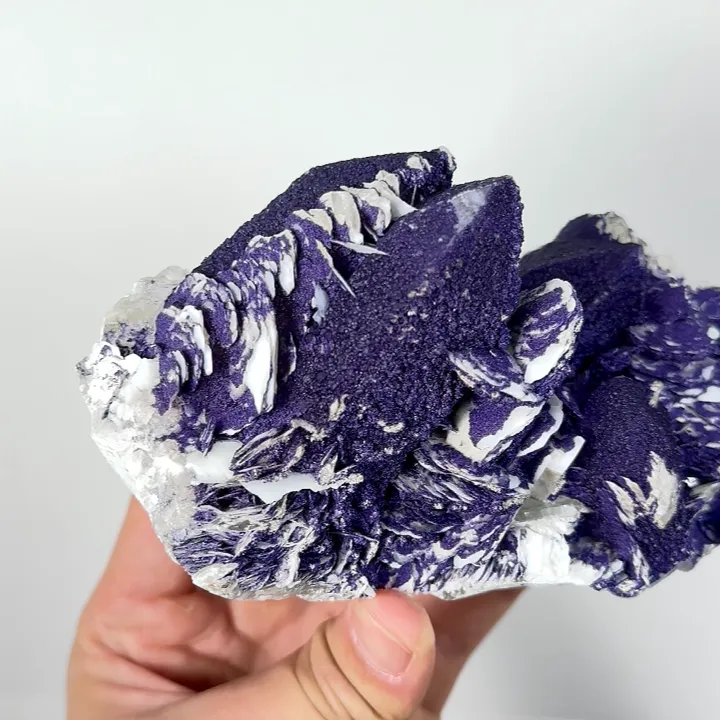 Natural Purple Fluorite with Quartz and Calcite, Mineral Specimen: Inner Mongolia (150*75*75MM) - image 3