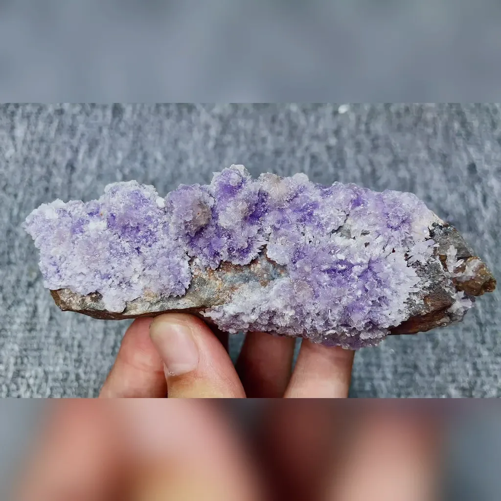 Natural Purple Gypsum comes from Guizhou,China 115*40*35MM - image 2