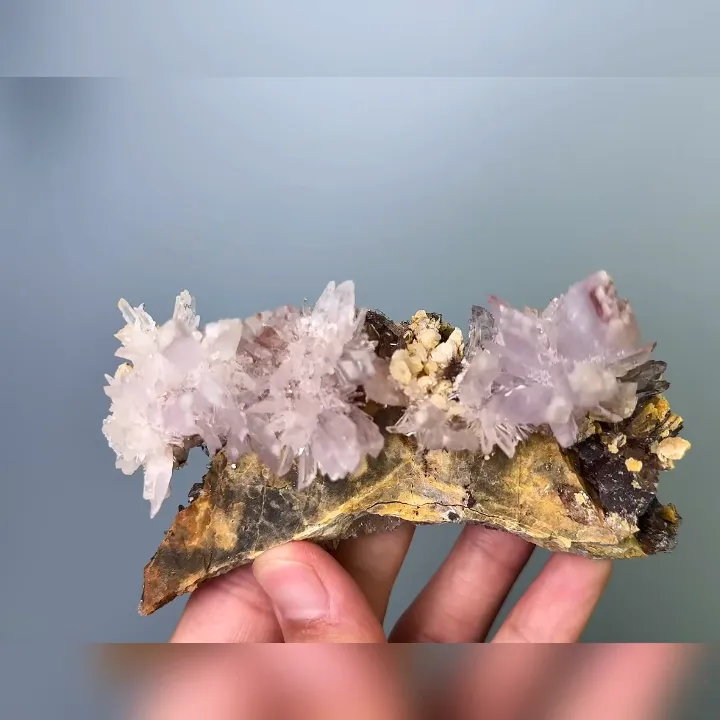 Natural Purple Gypsum ,Mineral Specimen: Guizhou,China (105*45*50MM) - image 3