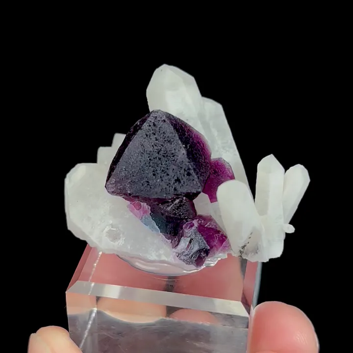 Natural Purple Octahedral Fluorite and Quartz Cluster, Mineral Specimen: Inner Mongolia,China (40*25*25MM) - image 4