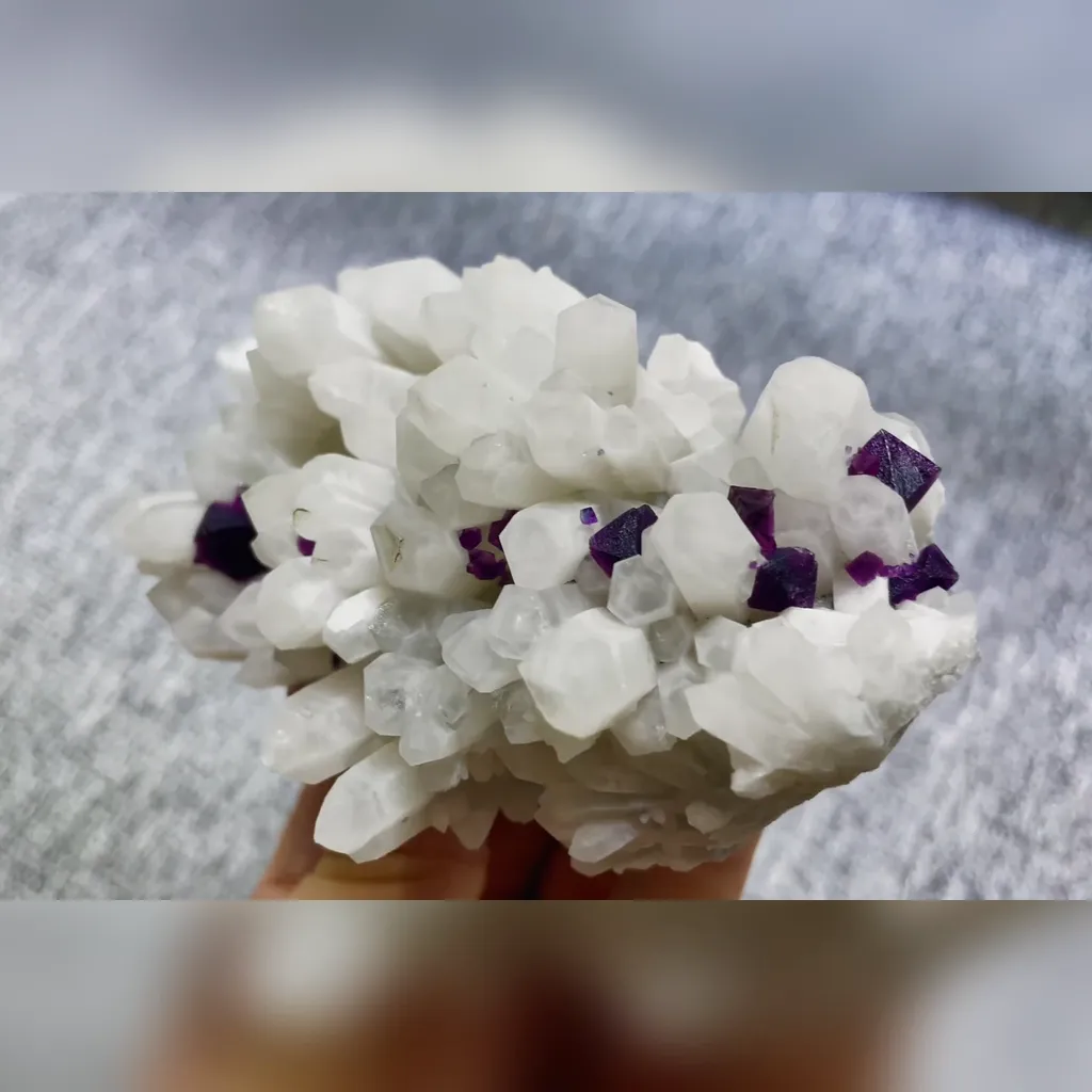 Natural Purple Octahedral Fluorite and Quartz Symbiosis comes from Inner Mongolia,China 125*65*50MM - image 2