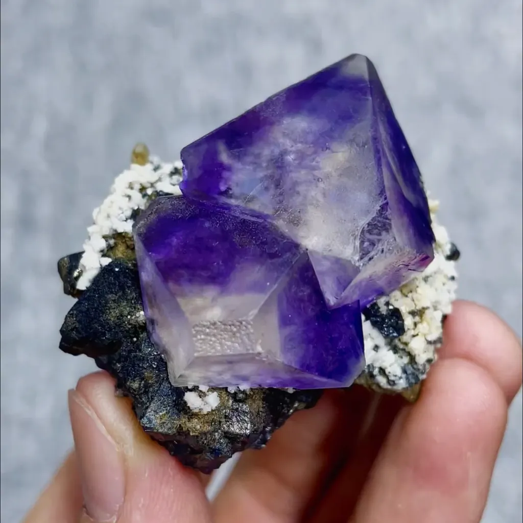 Natural Purple Octahedral Fluorite comes from Inner Mongolia 40*40*30MM image