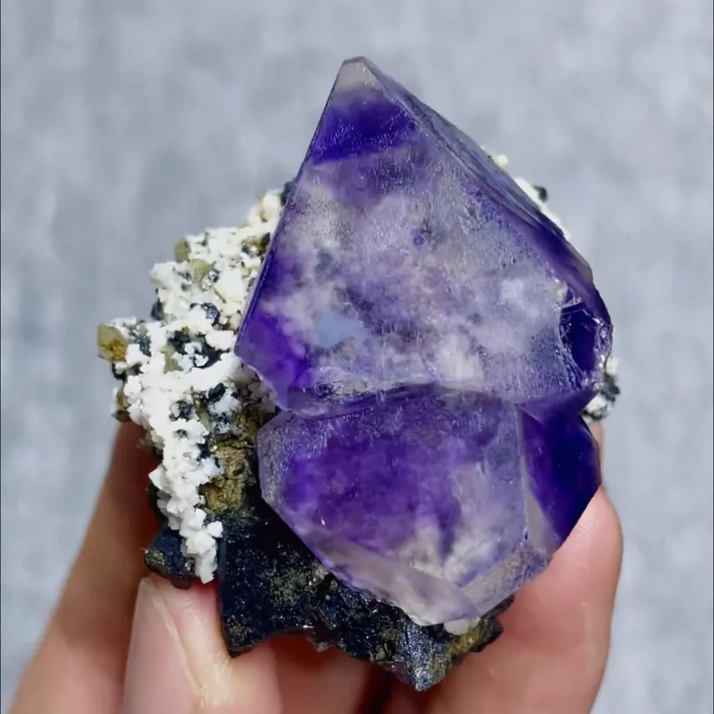 Natural Purple Octahedral Fluorite comes from Inner Mongolia 40*40*30MM - image 4