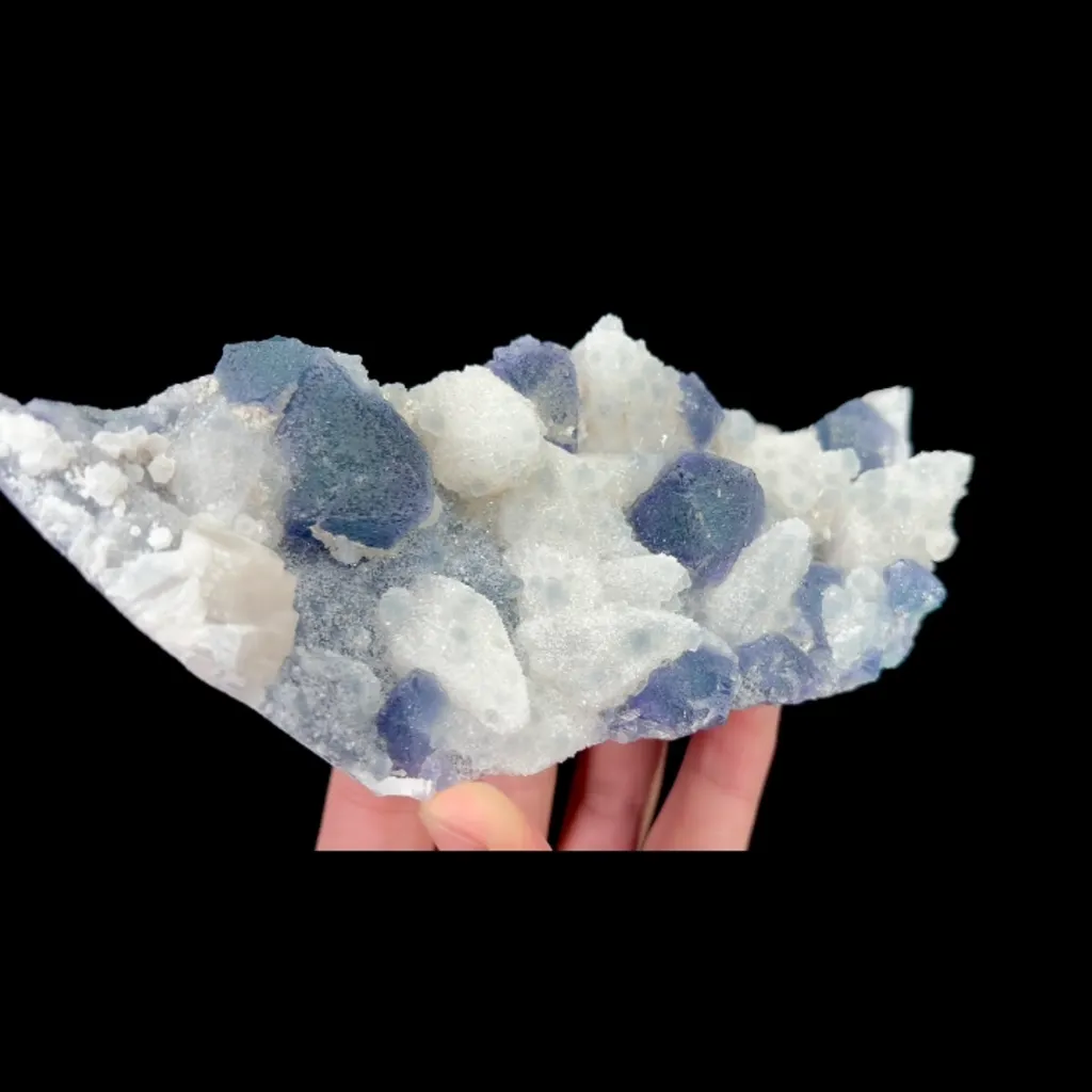 Natural Purple Octahedral Fluorite, Mineral Specimen: Inner Mongolia,China (155*70*35MM) - image 3