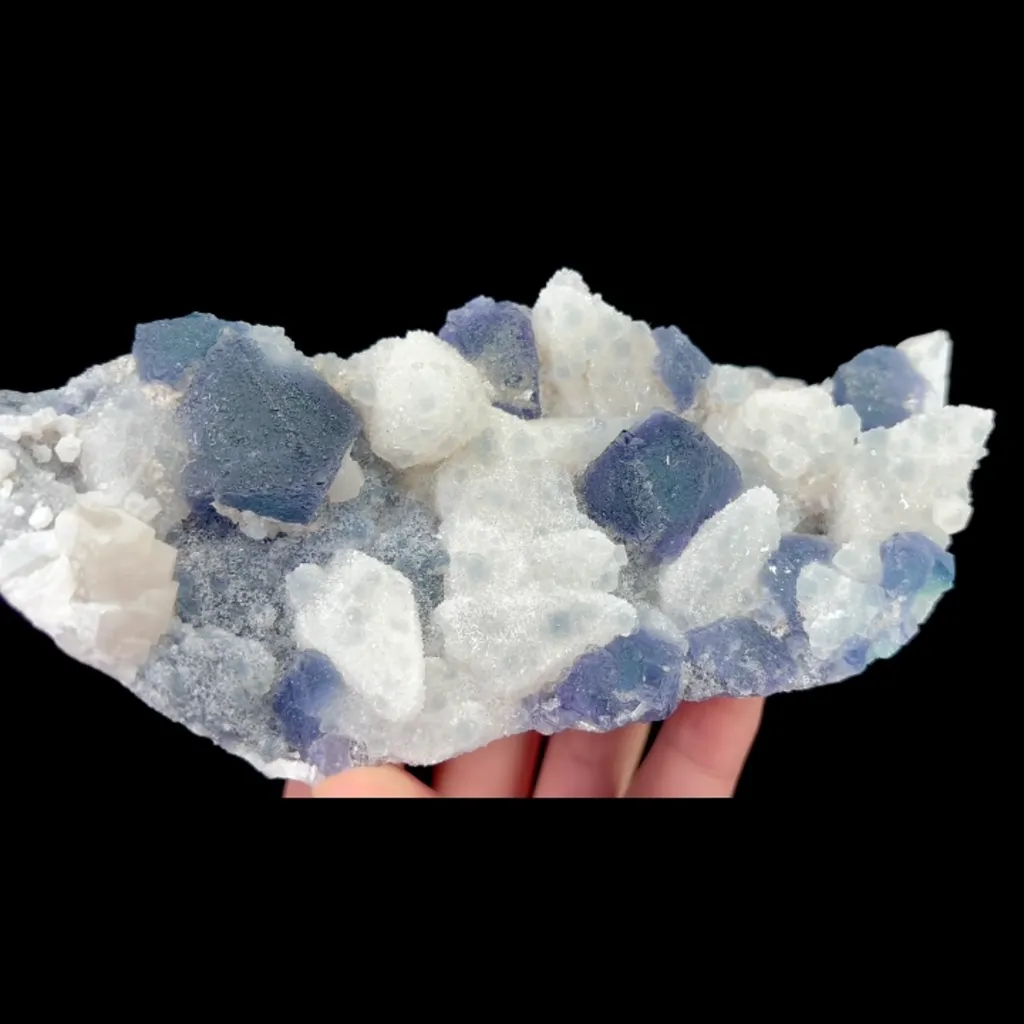 Natural Purple Octahedral Fluorite, Mineral Specimen: Inner Mongolia,China (155*70*35MM) - image 4