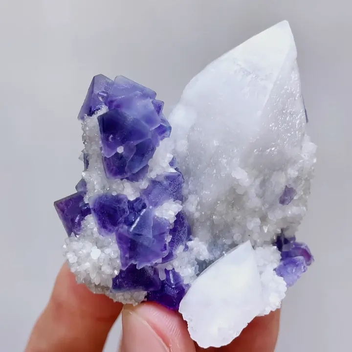Natural Purple Octahedral Fluorite & Quartz, Mineral Specimen: Inner Mongolia,China (55*45*60mm) - image 6