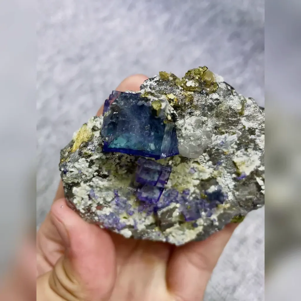 Natural Purple Phantom Fluorite and Arsenopyrite and Pyrite Symbiosis comes from Yaogangxian,Hunan 80*65*40MM - image 4