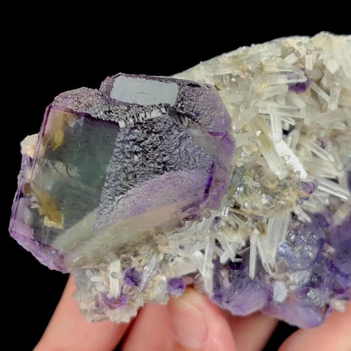 Natural Purple Phantom Fluorite and Clear Quartz Cluster, Mineral Specimen: Inner Mongolia,China (160*70*55MM) - image 3