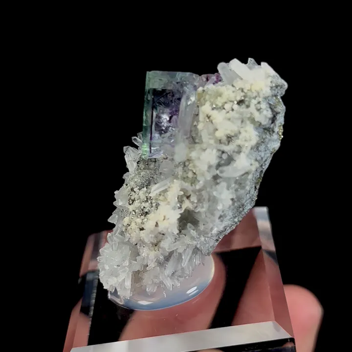 Natural Purple Phantom Fluorite and Clear Quartz Cluster, Mineral Specimen:Yaogangxian,Hunan (30*40*20MM) - image 3