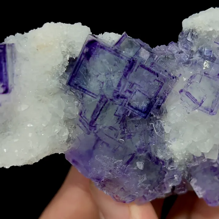 Natural Purple Phantom Fluorite and Clear Quartz Cluster, Mineral Specimen:Zhejiang,China (115*65*25MM) - image 3