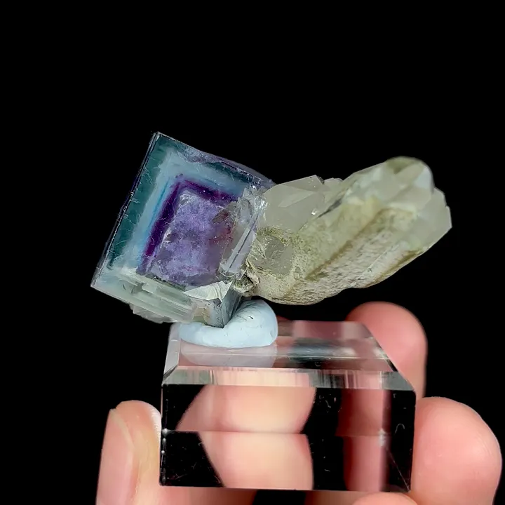 Natural Purple Phantom Fluorite and Clear Quartz, Mineral Specimen:Yaogangxian,Hunan (55*35*25MM) - image 3