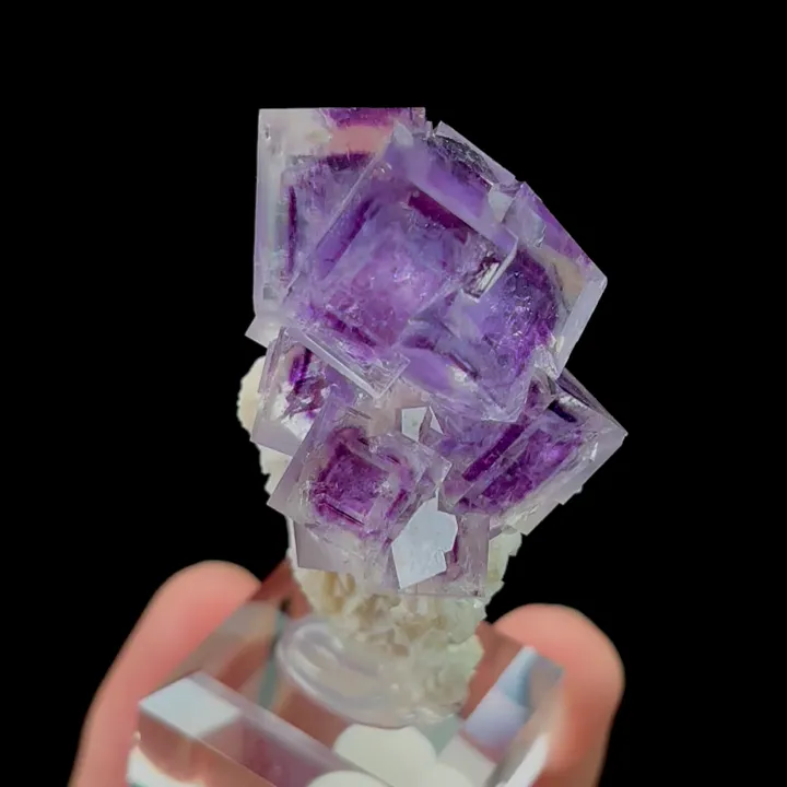 Natural Purple Phantom Fluorite and Dolomite, Mineral Specimen:Yaogangxian,Hunan (30*30*50MM) image