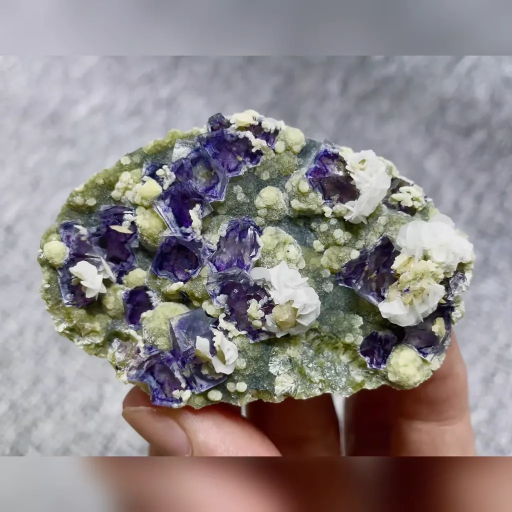 Natural Purple Phantom Fluorite and Flaky Calcite and Mica Symbiosis comes from Yindu,Inner Mongolia 70*45*20MM - image 4