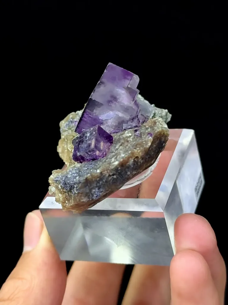 Natural Purple Phantom Fluorite and Mica Coexist comes from Yaogangxian, Hunan 60*30*25MM - image 5