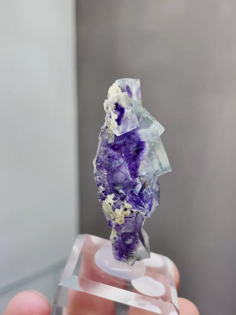 Natural Purple Phantom Fluorite and Mica coexist comes from Yindu,Inner Mongolia 25*15*45MM - image 3