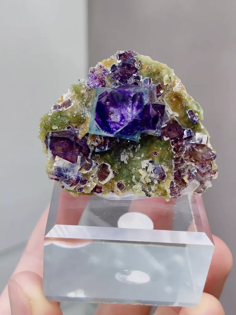 Natural Purple Phantom Fluorite and Mica coexist comes from Yindu,Inner Mongolia 45*17*30MM - image 4