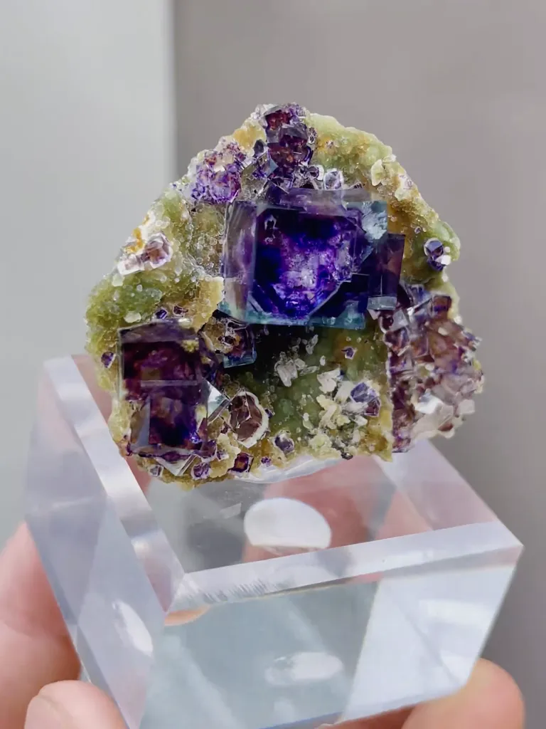 Natural Purple Phantom Fluorite and Mica coexist comes from Yindu,Inner Mongolia 45*17*30MM - image 3