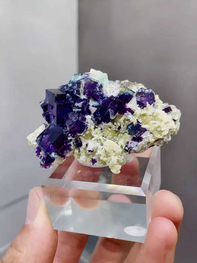 Natural Purple Phantom Fluorite and Mica coexist comes from Yindu,Inner Mongolia 65*25*30MM - image 5
