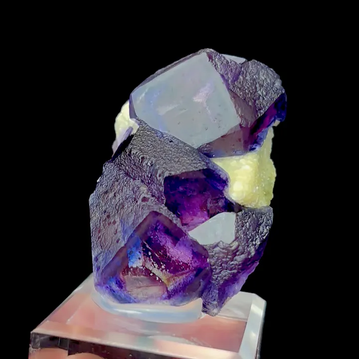 Natural Purple Phantom Fluorite and Mica, Mineral Specimen: Inner Mongolia,China (25*20*35MM) - image 3