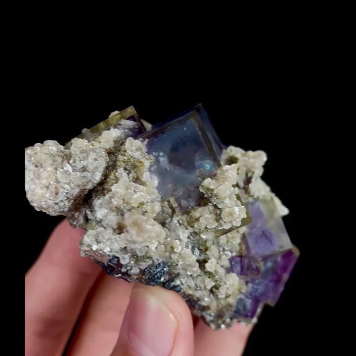 Natural Purple Phantom Fluorite and Mica, Mineral Specimen: Inner Mongolia,China (45*75*35MM) - image 4