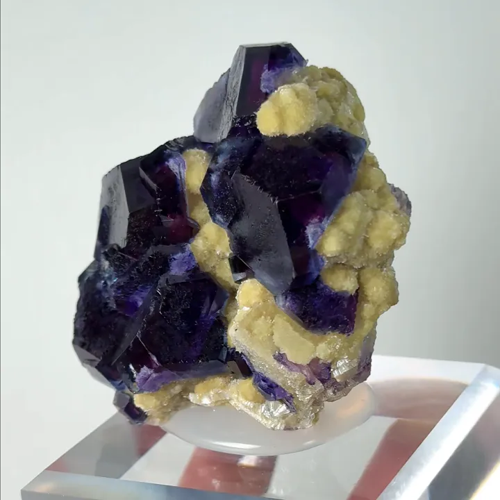 Natural Purple Phantom Fluorite and Mica, Mineral Specimen: Inner Mongolia,China (65*20*55MM) image