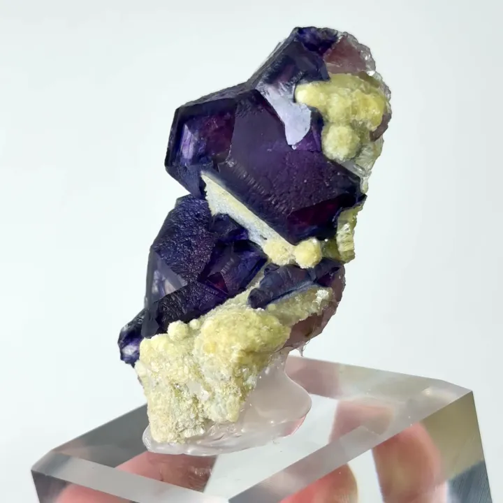 Natural Purple Phantom Fluorite and Mica, Mineral Specimen: Yindu,Inner Mongolia (30*45*20MM) image