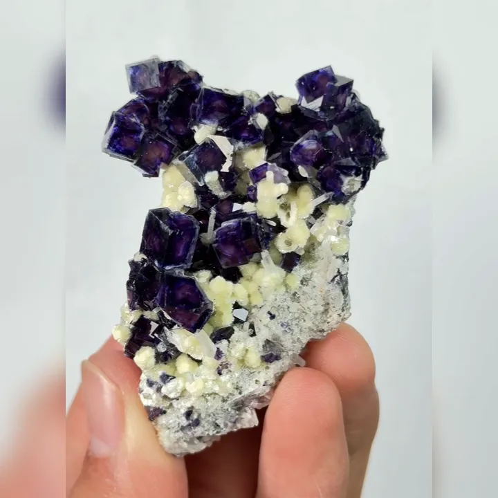 Natural Purple Phantom Fluorite and Mica, Mineral Specimen: Yindu,Inner Mongolia (40*60*25MM) - image 4