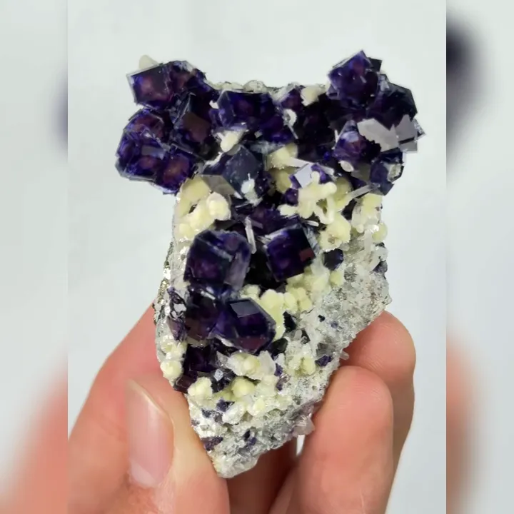 Natural Purple Phantom Fluorite and Mica, Mineral Specimen: Yindu,Inner Mongolia (40*60*25MM) - image 3