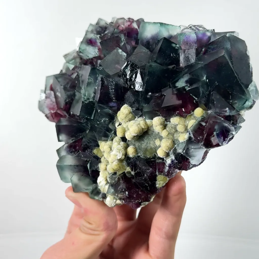 Natural Purple Phantom Fluorite and Mica Mineral Specimen,High Quality Specimen,YINDU,INNER MONGOLIA,CHINA(140*120*41mm) - image 2