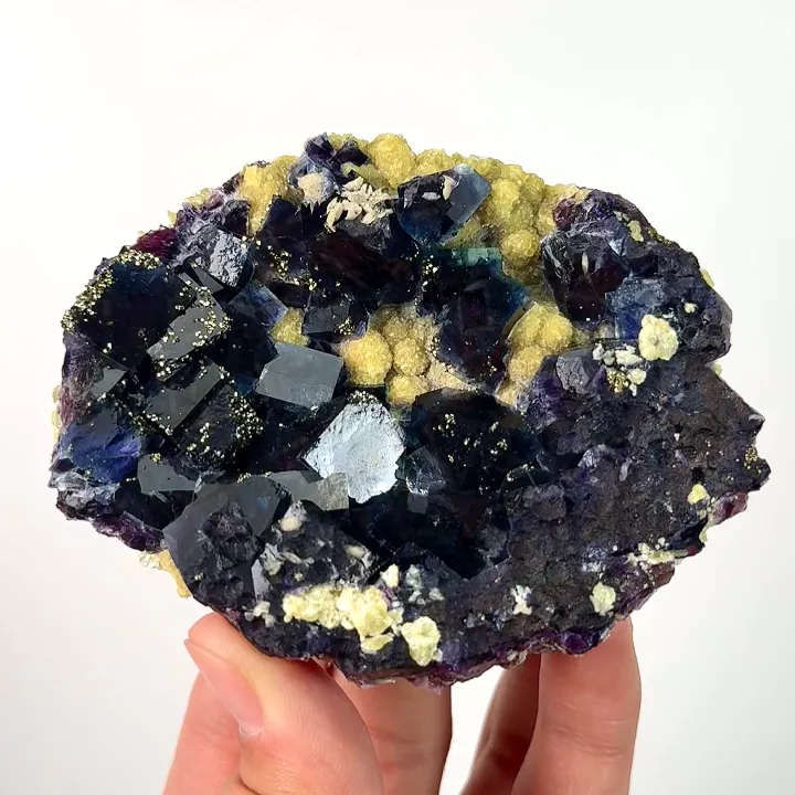 Natural Purple Phantom Fluorite and Pyrite, Mineral Specimen: Yindu,Inner Mongolia (95*70*20MM) image