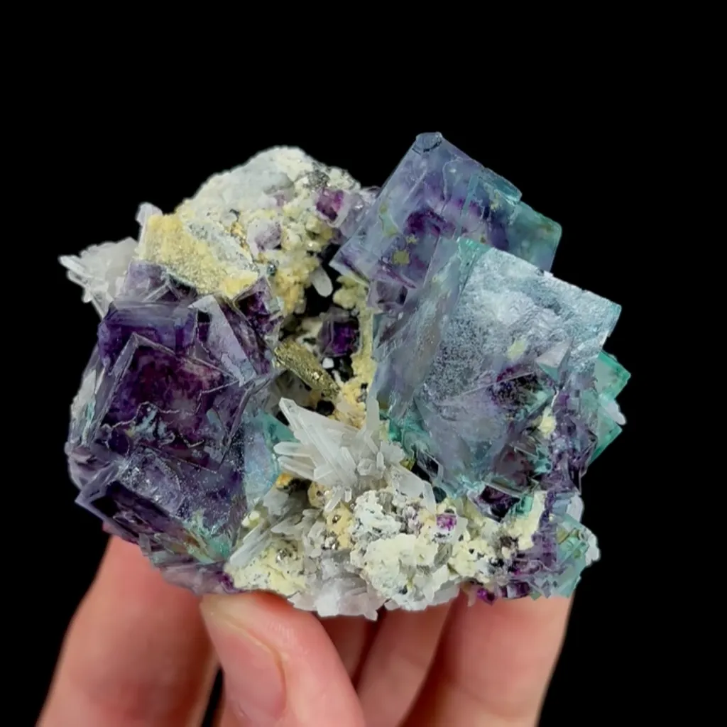 Natural Purple Phantom Fluorite and Quartz Cluster, Mineral Specimen: Yindu,Inner Mongolia (60*50*35MM) - image 6