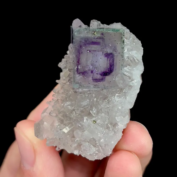 Natural Purple Phantom Fluorite and Quartz Cluster, Mineral Specimen:Yaogangxian,Hunan (45*30*25MM) image