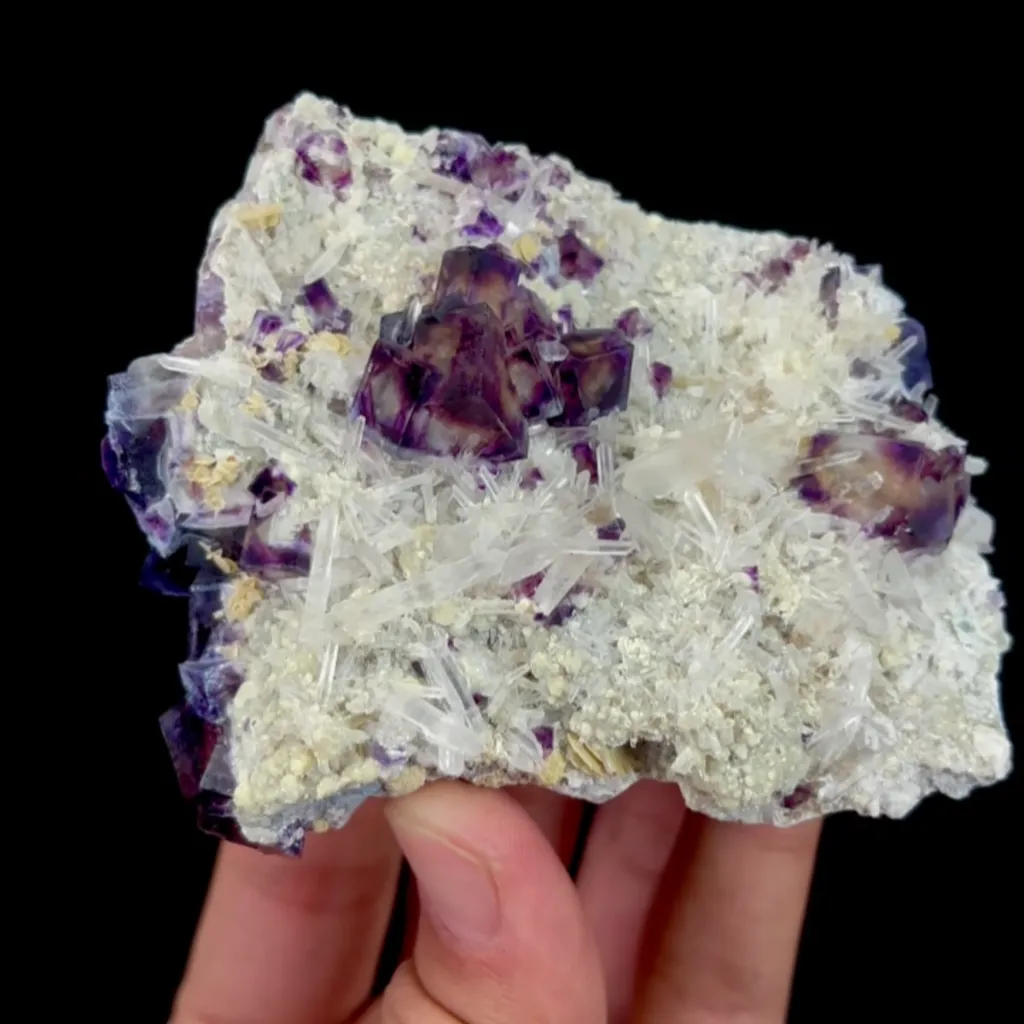 Natural Purple Phantom Fluorite and Quartz, Mineral Specimen: Inner Mongolia,China (90*75*30MM) - image 4
