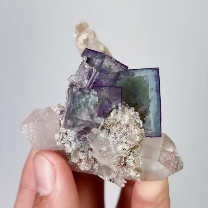 Natural Purple Phantom Fluorite and Quartz, Mineral Specimen: Yaogangxian,Hunan (55*60*45MM) image