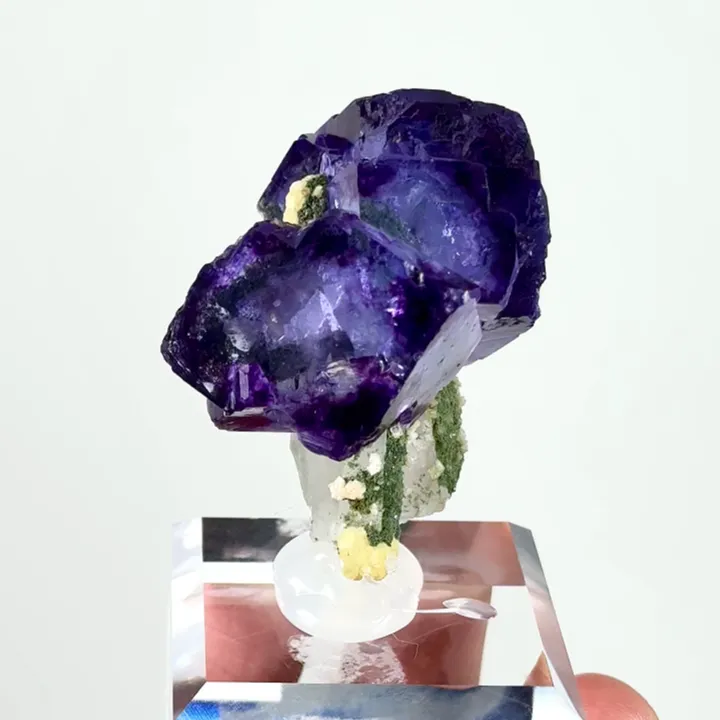 Natural Purple Phantom Fluorite and Quartz, Mineral Specimen: Yindu,Inner Mongolia (40*35*40MM) - image 4