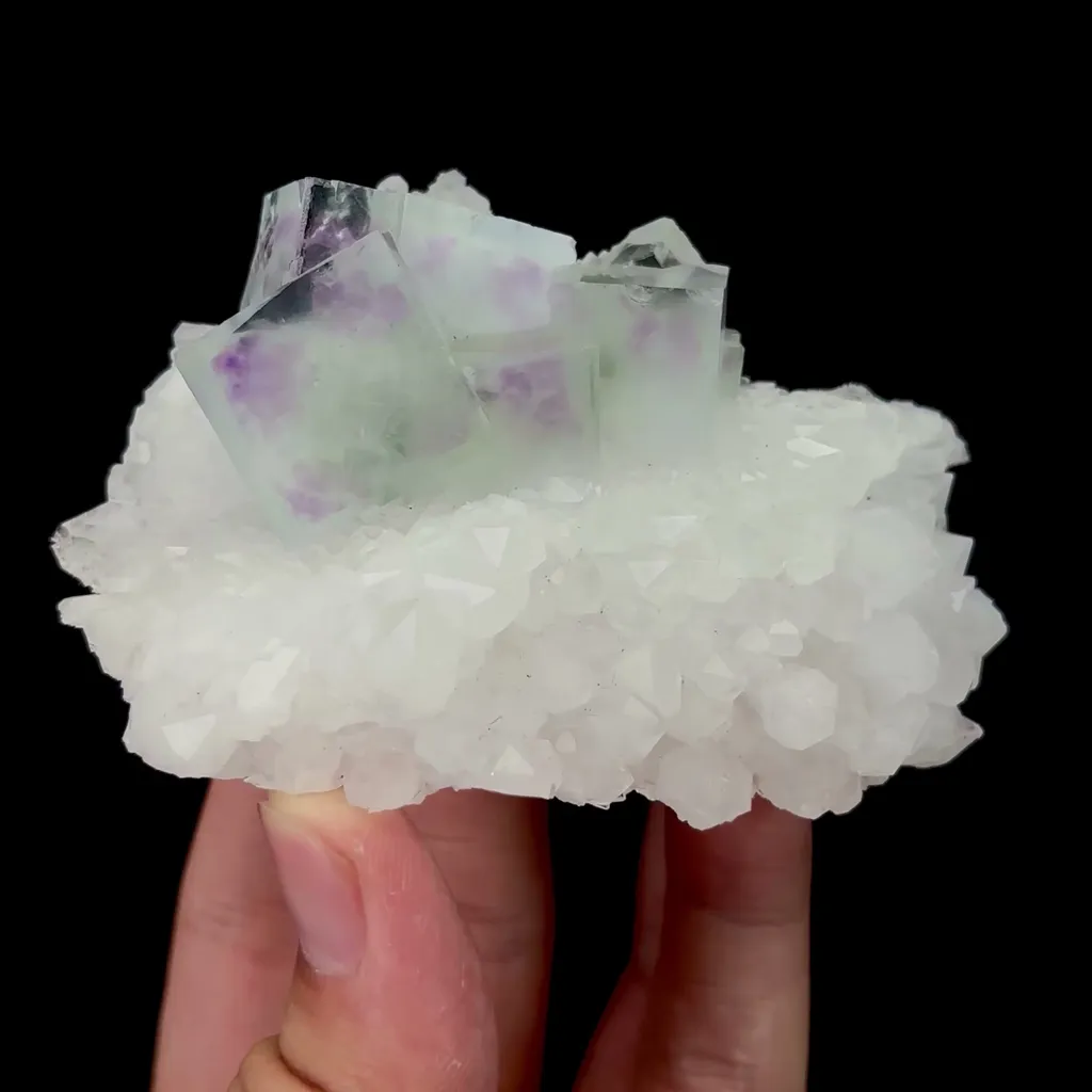 Natural Purple Phantom Fluorite and Quartz Mineral Specimen,High Quality Specimen,ZHEJIANG,CHINA(90*65*35mm) image