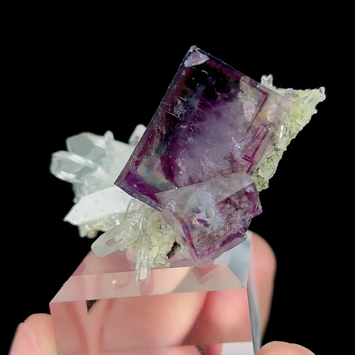 Natural Purple Phantom Fluorite and Quartz, Mineral Specimen:Yaogangxian,Hunan (30*30*20MM) - image 3