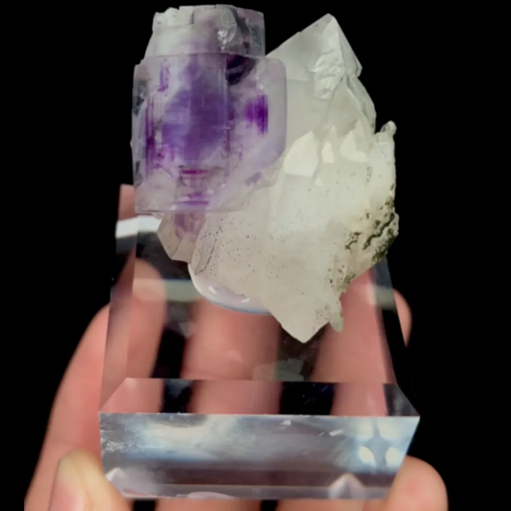 Natural Purple Phantom Fluorite and Quartz, Mineral Specimen:Yaogangxian,Hunan (35*20*30MM) - image 3