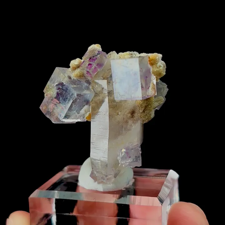 Natural Purple Phantom Fluorite and Quartz, Mineral Specimen:Yaogangxian,Hunan (35*25*40MM) - image 2
