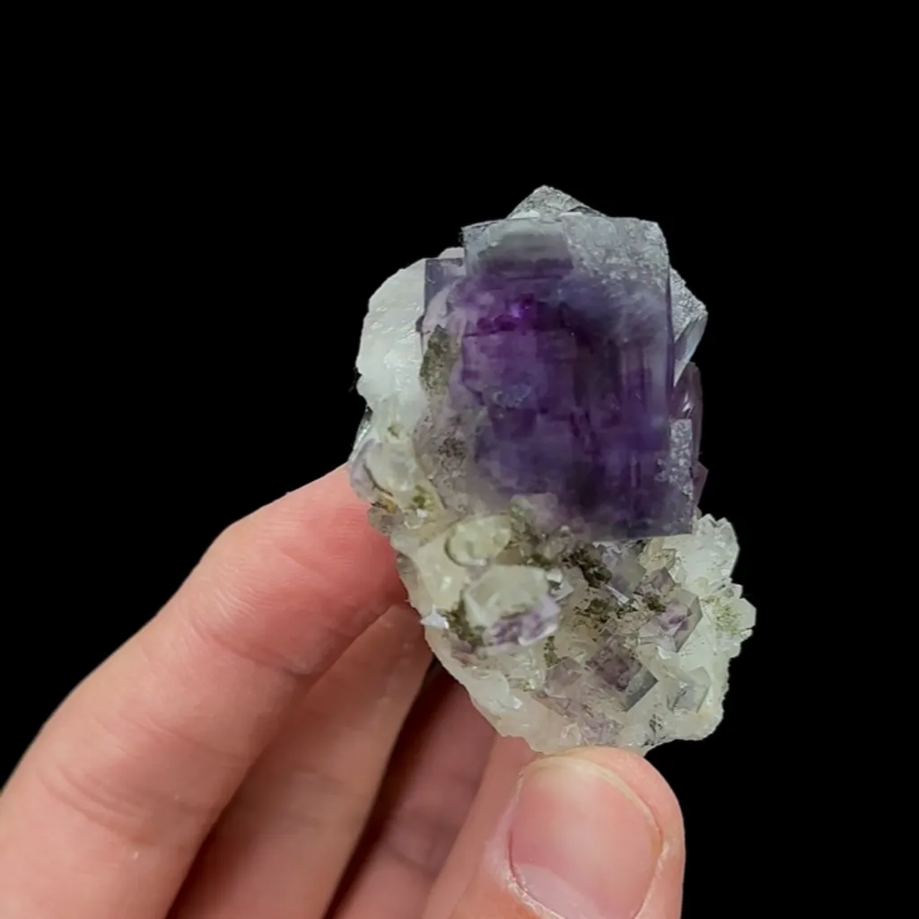 Natural Purple Phantom Fluorite and Quartz, Mineral Specimen:Yaogangxian,Hunan (55*50*30MM) - image 6