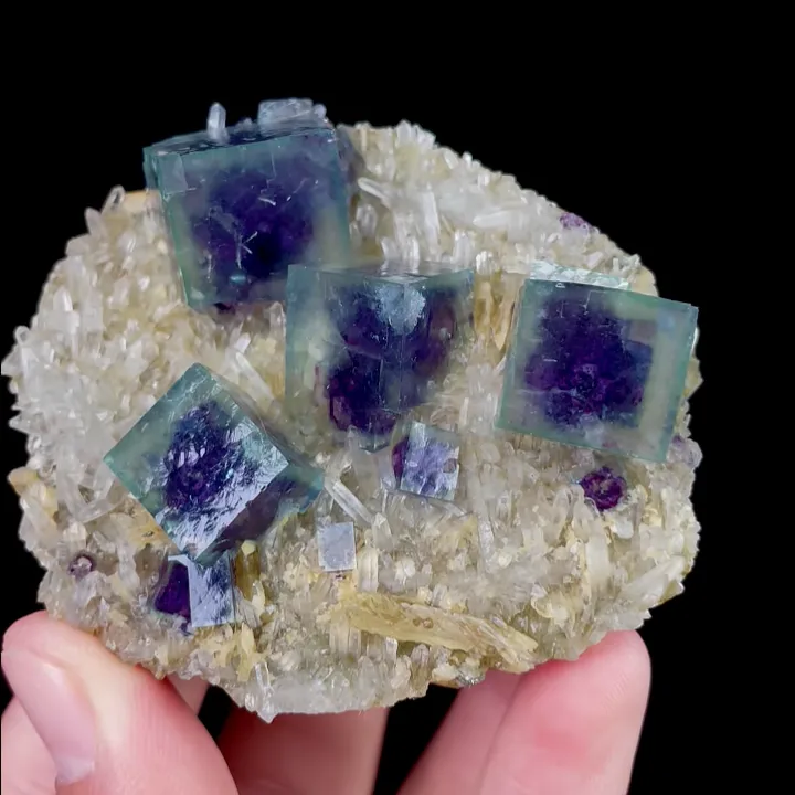 Natural Purple Phantom Fluorite and Quartz, Mineral Specimen:Yaogangxian,Hunan (65*60*25MM) - image 3